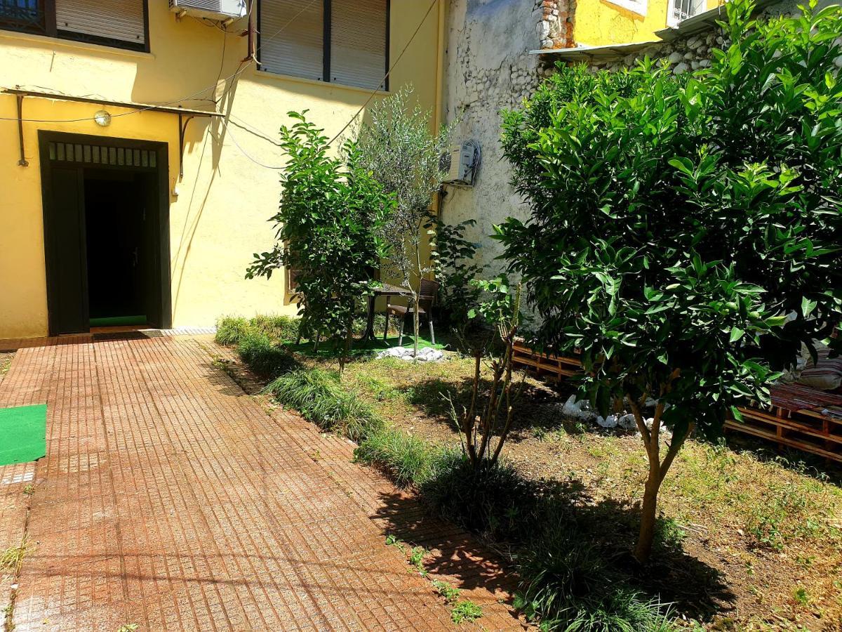 Vila Koltrina Shkoder Luaran gambar