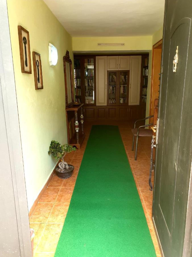 Vila Koltrina Shkoder Luaran gambar