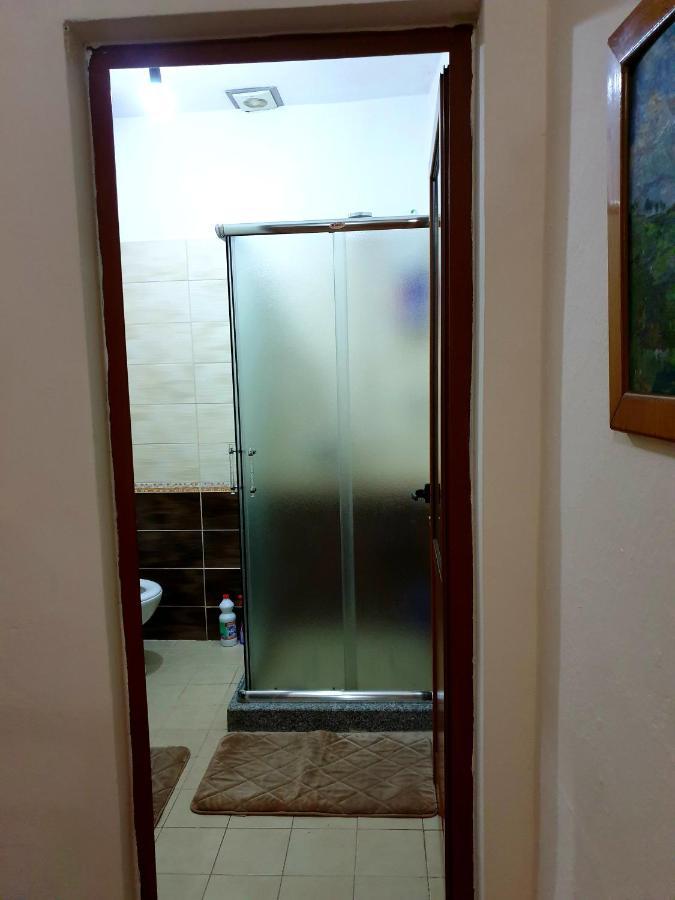 Vila Koltrina Shkoder Luaran gambar